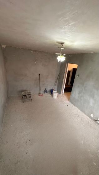 Garsoniera 25 mp etaj 2 - 4