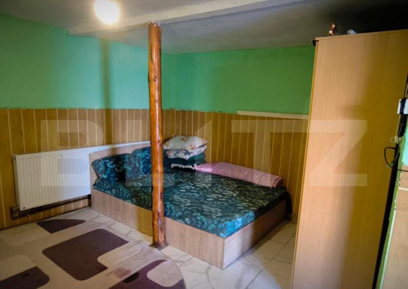 Casa parter 70 mp utili si 185 mp teren stradal, zona Ambasa - 5