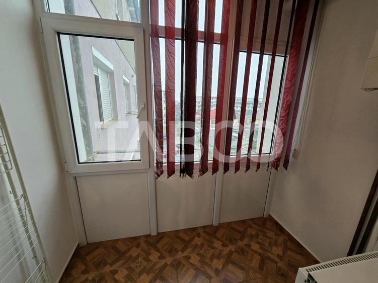 Apartament 3 camere etaj intermediar mobilat balcon zona Tiglari Sibiu - 10