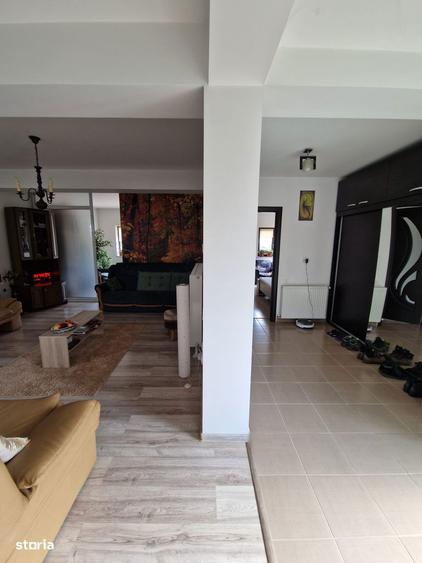 Casa spa?ioasa in zona 1 Mai - 3