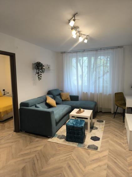 Stefan cel Mare - 5 min. Metrou - Apartament 2 camere MODERN  - CENTRALA PROPRIE - 1