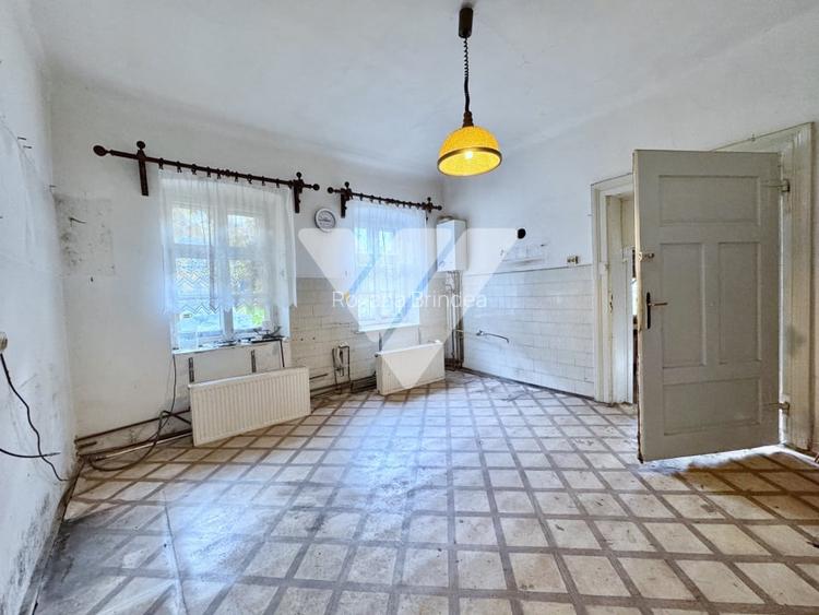 Apartament la casa, 60 mp utili + 30 mp terasa- ultracentral Cisnadie Apartament la casa, 60 mp utili + 30 mp terasa- ultracentral Cisnadie