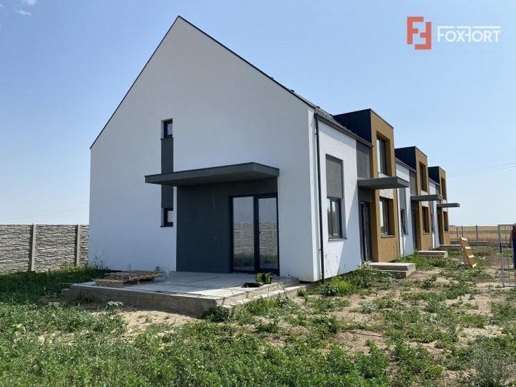 Casa tip triplex, cu 4 camere, de vanzare in Sanandrei. - 15