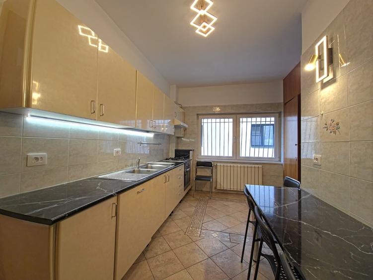 Apartament 4 camere Primaverii - 6