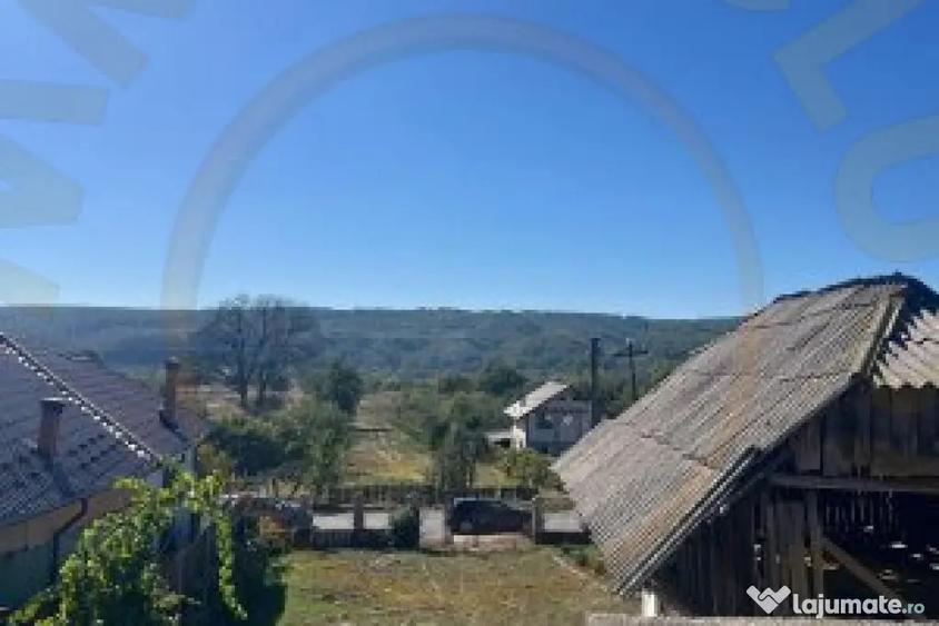 Teren intravilan Darmanesti, 17 metri deschidere la drum pri - 1