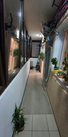 Oltenitei apartament 3 camere - 1