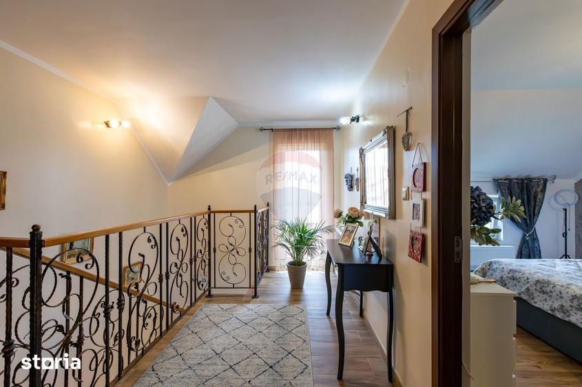 Casa / Vila 4 camere de vanzare Comuna Magura, Str. Salcamului - 11