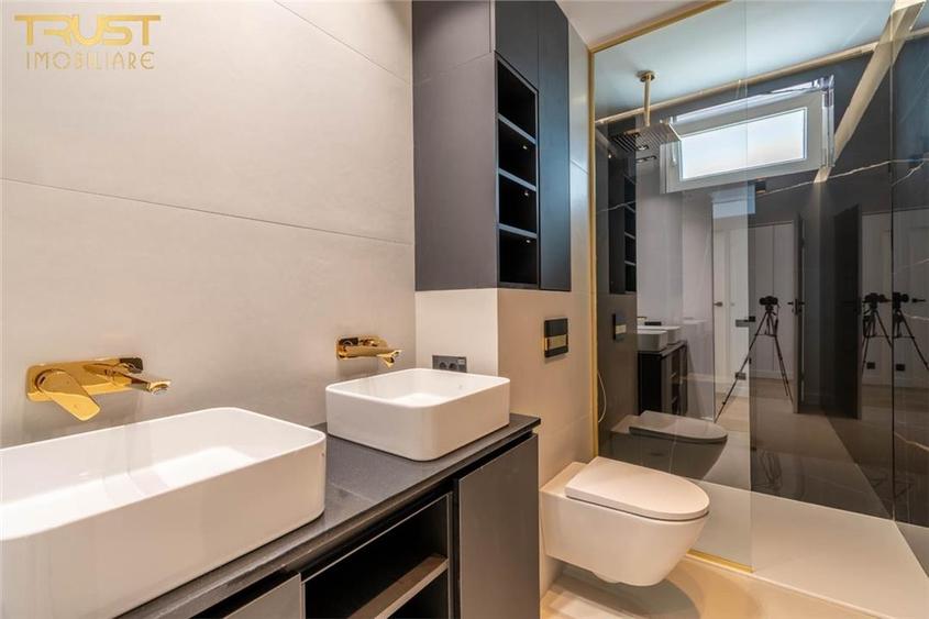 4 camere l 3 bai l 150 MP l Terasa 98 MP l Parcare - 8