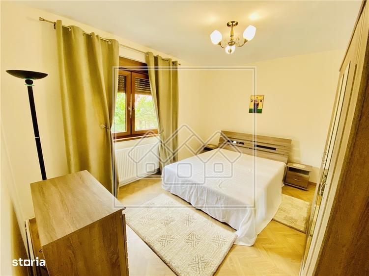 Ap cu 2 camere, gradina si pod situat in Vasile Aaron - 13