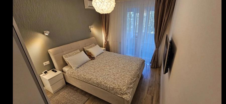 APARTAMENT DE ÎNCHIRIAT CU 3 CAMERE ZONA GORJULUI-MILITARI SEC.6 - 1