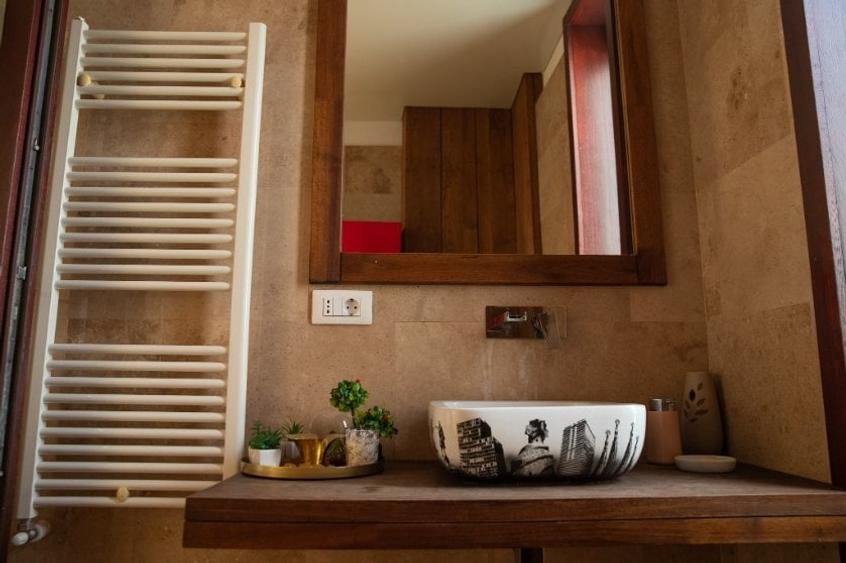 Vila LUX spre inchiriere /curte bar foisor piscina jacuzzi /sala fitness - 17