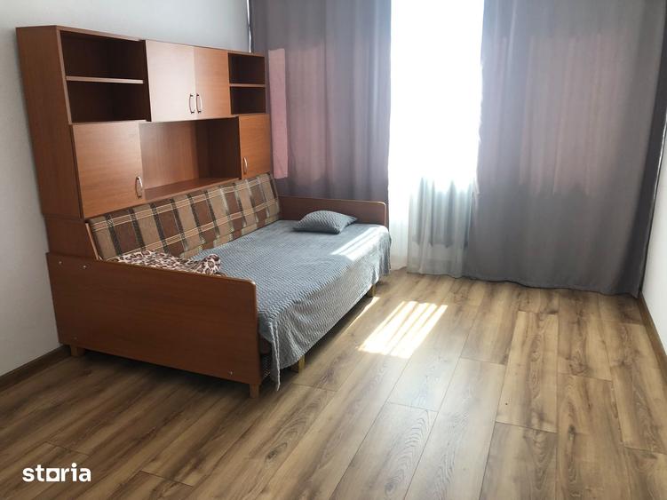 Apartament cu 2 camere semidecomandat în Ostroveni