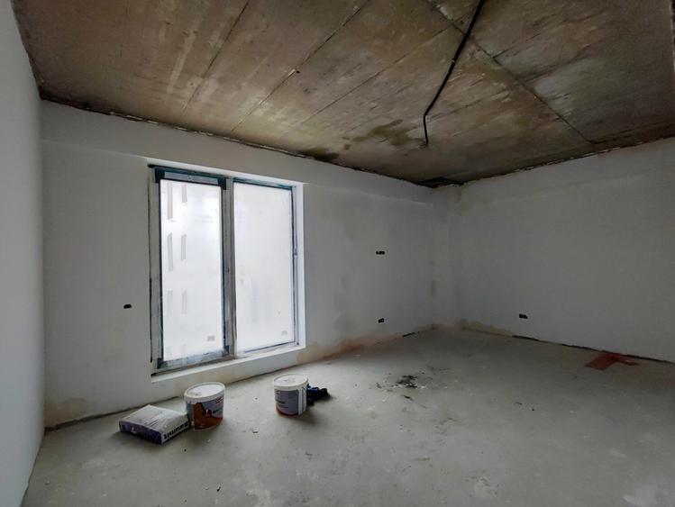 Apartament cu 2 camere decomandat în Palazu Mare