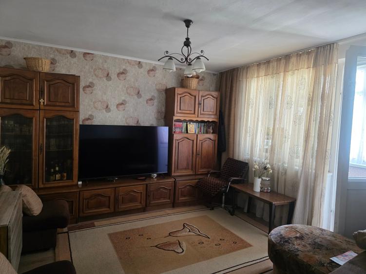 Vand apartament 4 camere - 3