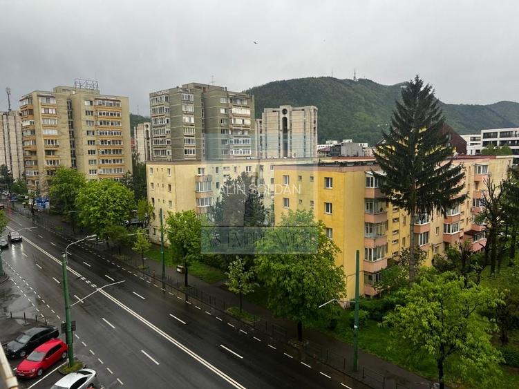 Apartament cu 4 camere decomandat în Griviței Apartament cu 4 camere decomandat în Griviței
