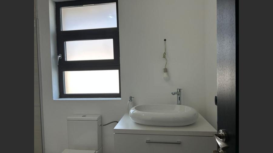 Casă frumoasă 4 camere, Strada Ana Ipatescu, Tg-Jiu - 7