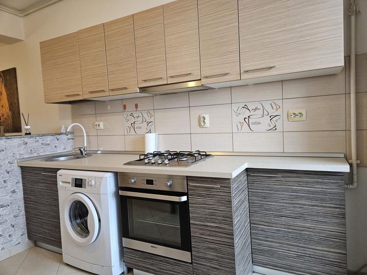 De Vanzare Garsoniera Dubla zona Bucuresti Noi - Bazilescu - 12