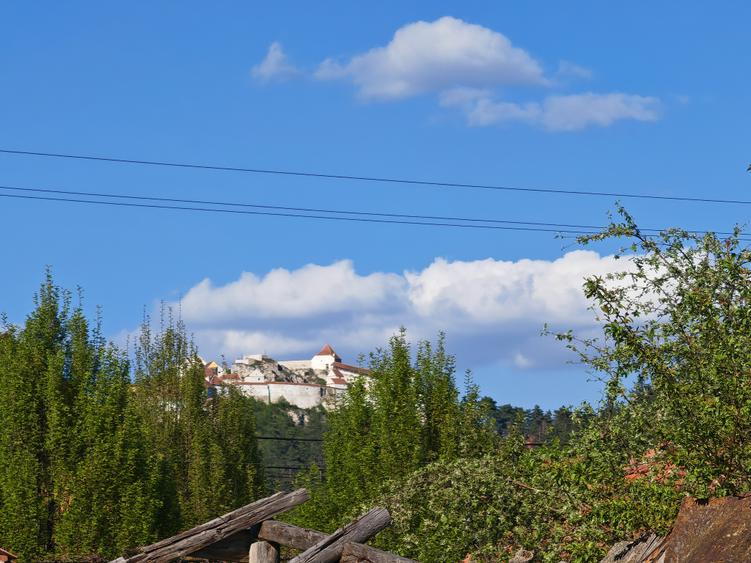 Teren rezidential intre case zona Mihai Eminescu - 1