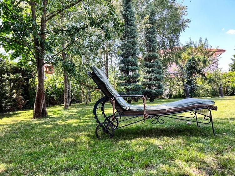 Особая вилла с садом площадью 1000 кв.м в жилом районе Куртя Домняска - 12