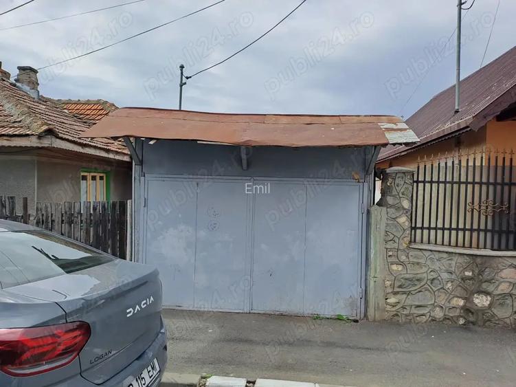 Imobil +teren de vanzare Imobil +teren de vanzare