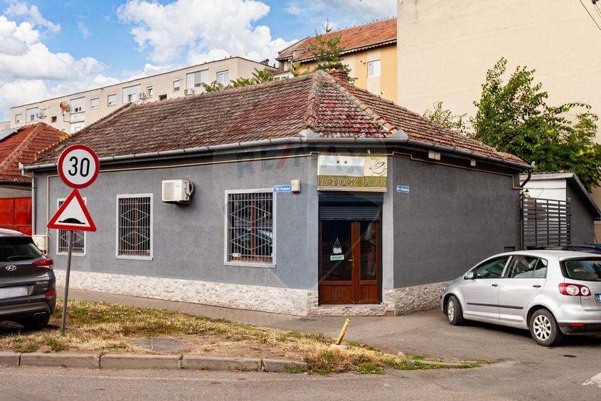 Spatiu comercial cu destinatie actuala Bar si jocuri noroc- Vlaicu - 21