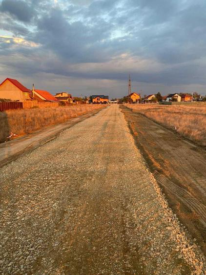 TEREN INTRAVILAN - Targu Jiu - Zona linistita - 4