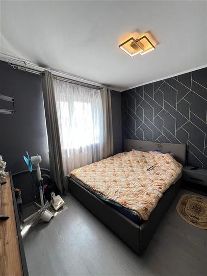 Apartament 3 Camere Decomandat - Gradinari - 1