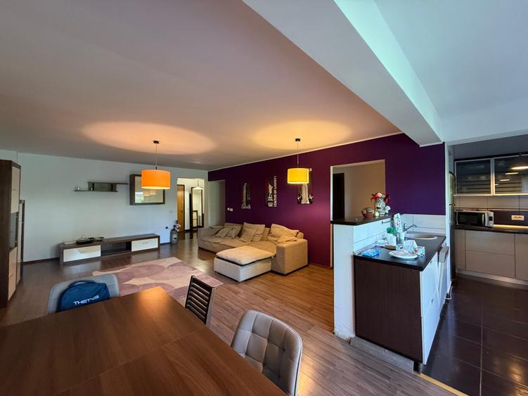 Apartament exclusivist 4 camere, 2 bai, cu curte, loc de parcare - 4