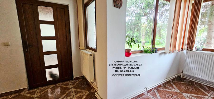 Casa la pret de apartament si teren 2358 mp, com .Girov - 5