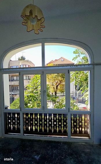 Proprietar, Capitale, Vila deosebita, 305mp utili - 4