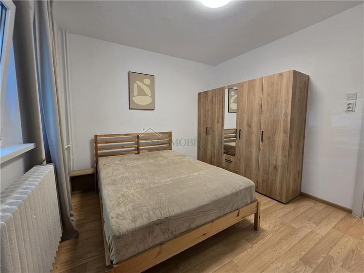Apartament cu 2 camere semidecomandat în Aviației