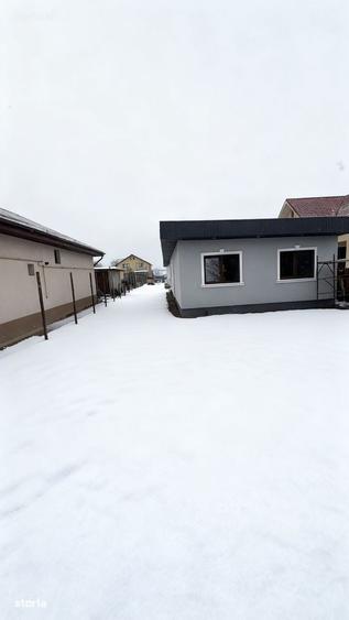 Casă cu 3 camere cu Teren 500 Mp în Letea Veche