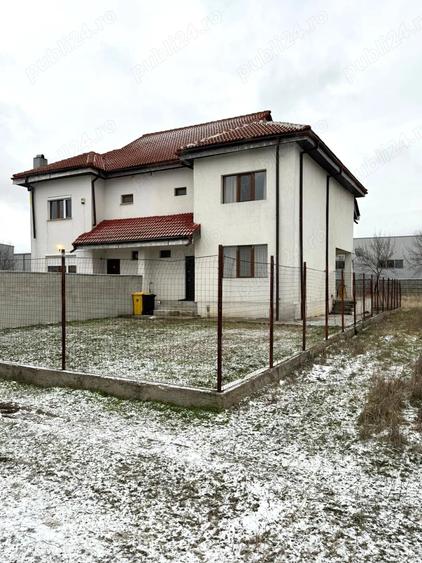 Casa mobilata tip duplex 168 mp utili, in spate la Metro - 10