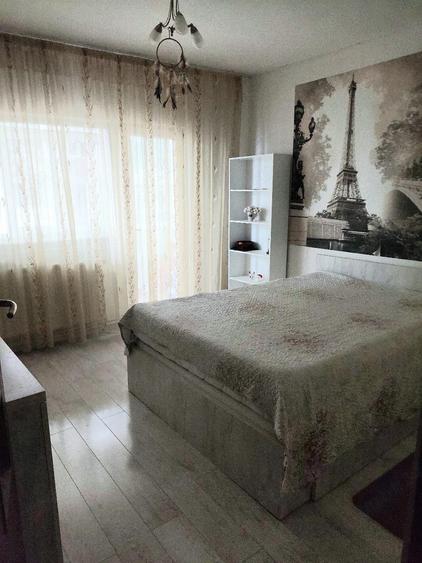 Apartament 3 camere decomandat, Etaj 2 Zona Orizont (?tirbei Voda) - 2