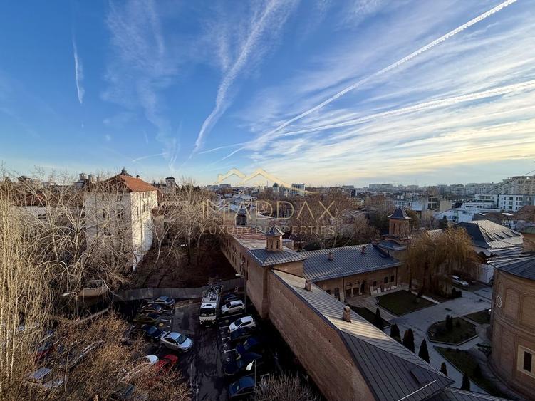 Apartament cu 4 camere *95mpc* // Bulevardul Unirii - 41