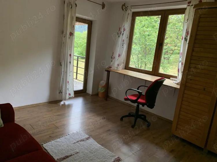 Garsoniere si camere pentru studenti central - 8