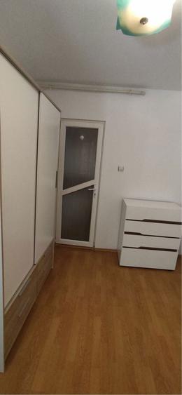 Se inchiriaza apartament cu 2 camere - 1