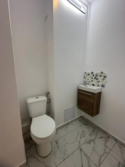 Apartament cu 3 camere decomandat în Unirii