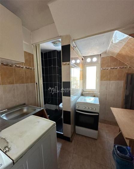 Resita, 1 Camera Bucat.si Baie,zona Lunca - 9