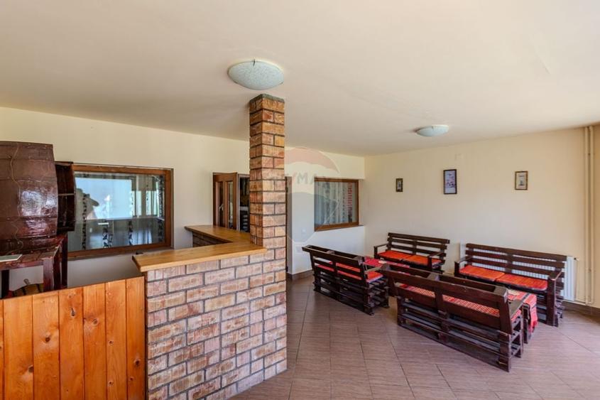 Hotel / Pensiune cu 10 camere de vanzare/Vama Buzaului - 20