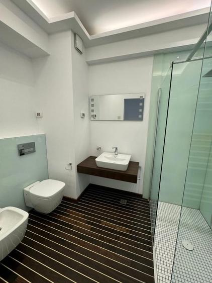 Lac, Fabrica de Glucoza, Intrarea Chefalului - 5