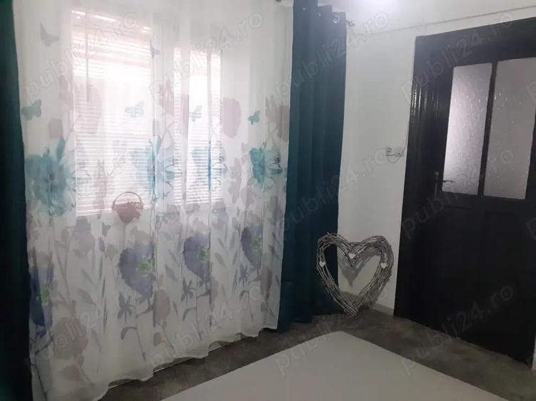 Vanzare Casa caramida, suprafata este de 200.mp., mobilata si utilata str. Grivitei - Pictor T Aman - 1