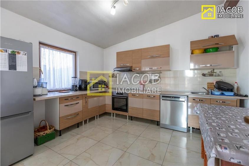 Casa P+1, cartier Serbanesti, str. Triumfului - 17