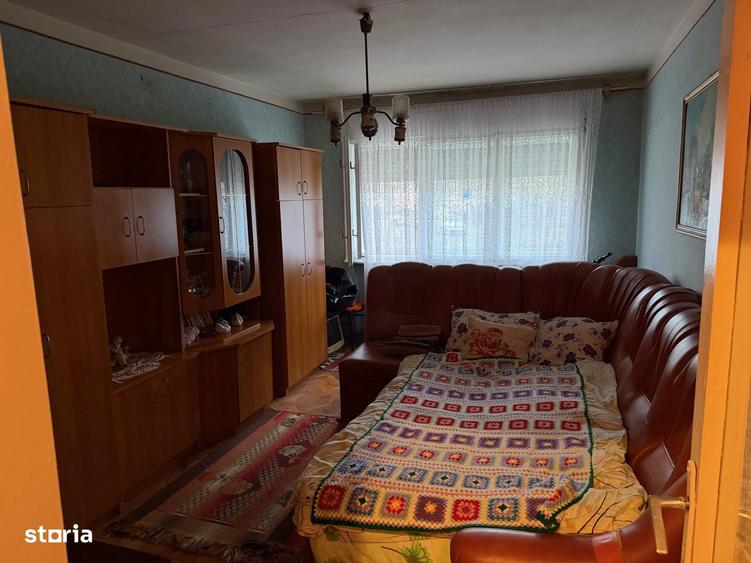 Apartament 3 camere+sufragerie,Zona Micro 15 - 5