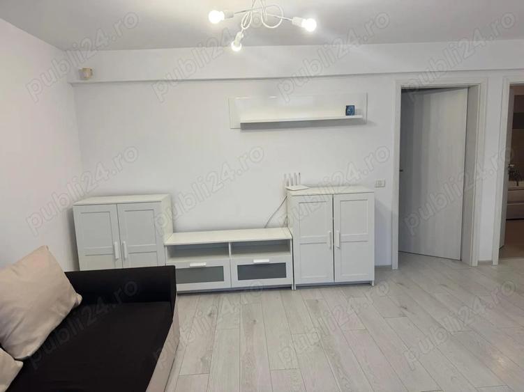 Inchiriez apartament 3 camere - 7