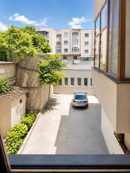 Apartament cu 2 camere decomandat, mobilat în Peninsula