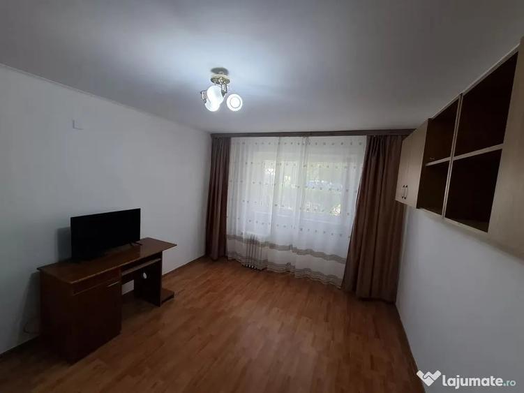 Garsonieră în CET