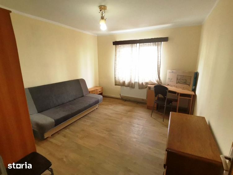 Garsonieră decomandată în Ștrand