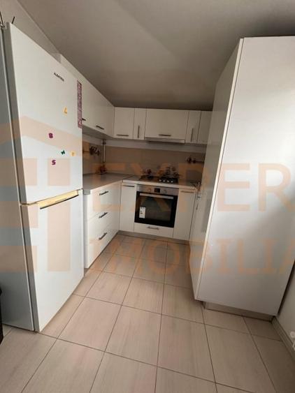 Apartament cu 2 camere decomandat, mobilat în Primo