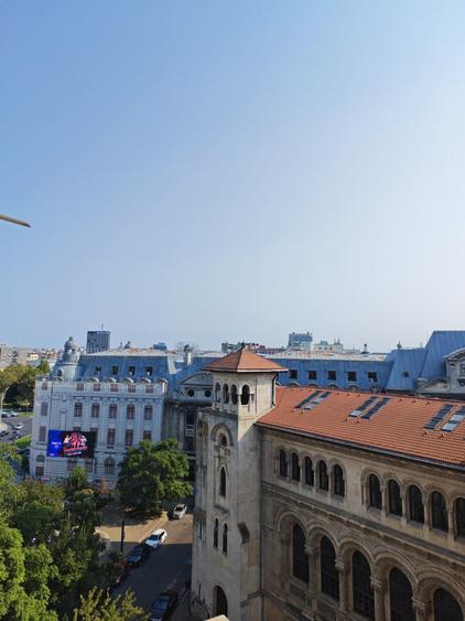 Apartament cu 3 camere decomandat în Universitate